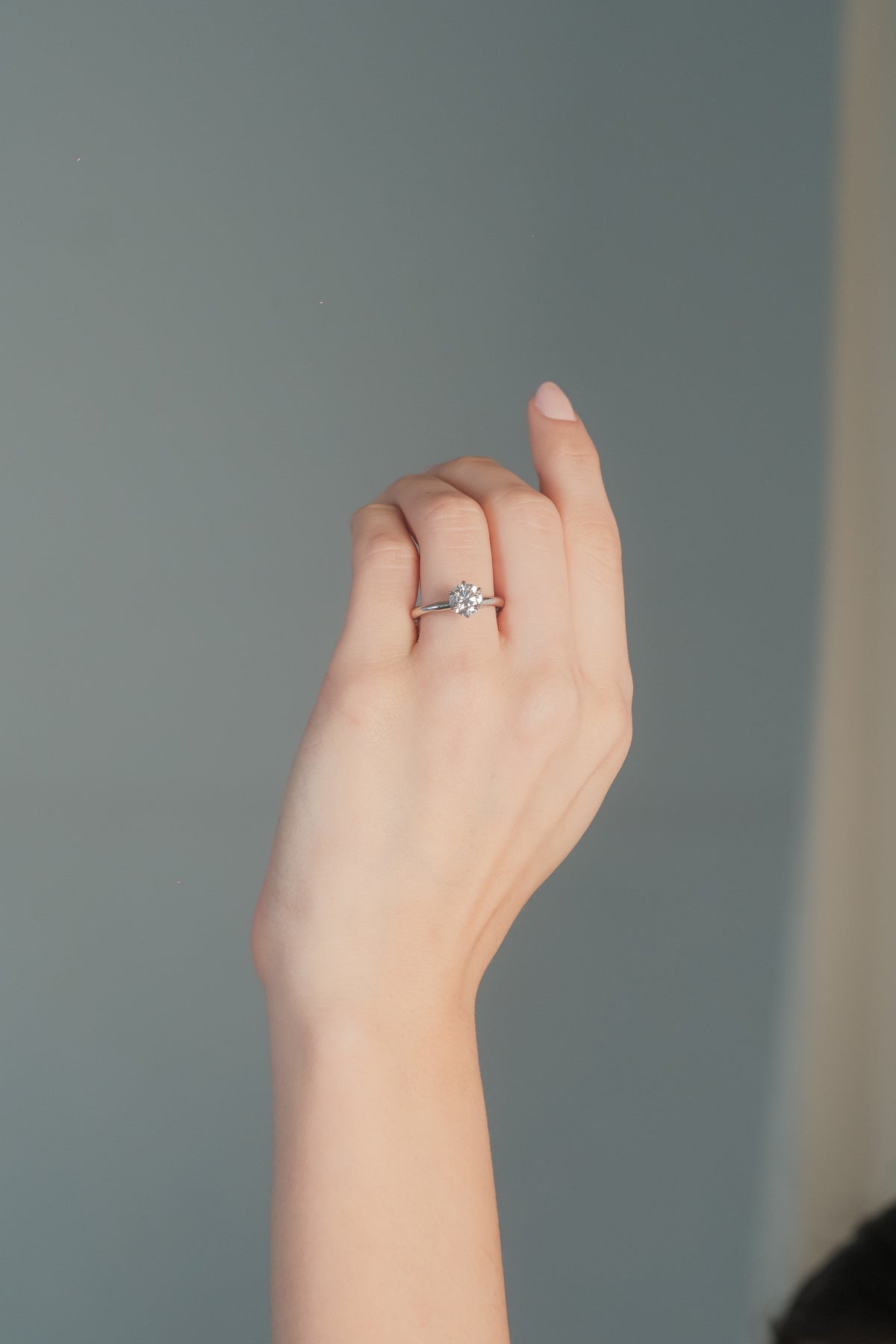The Round Solitaire