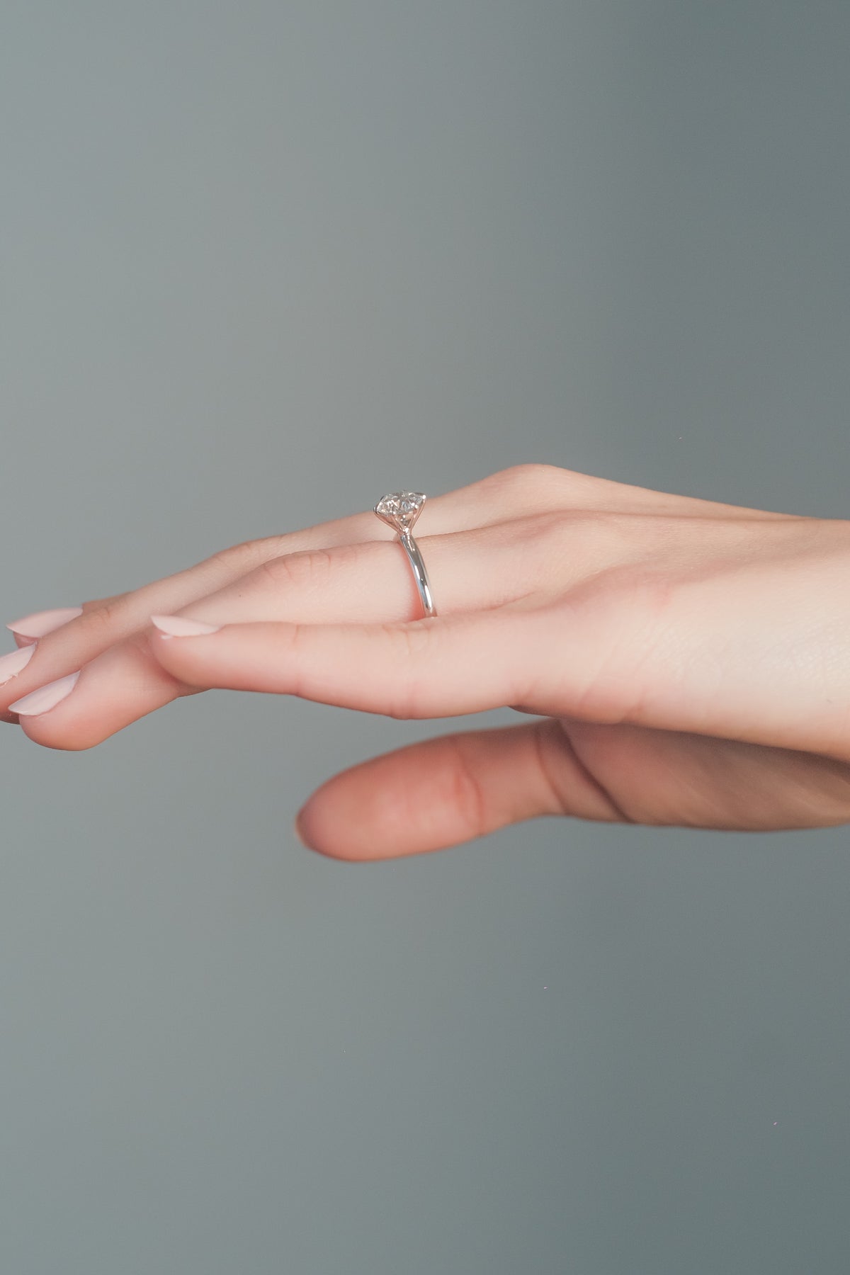 The Round Solitaire