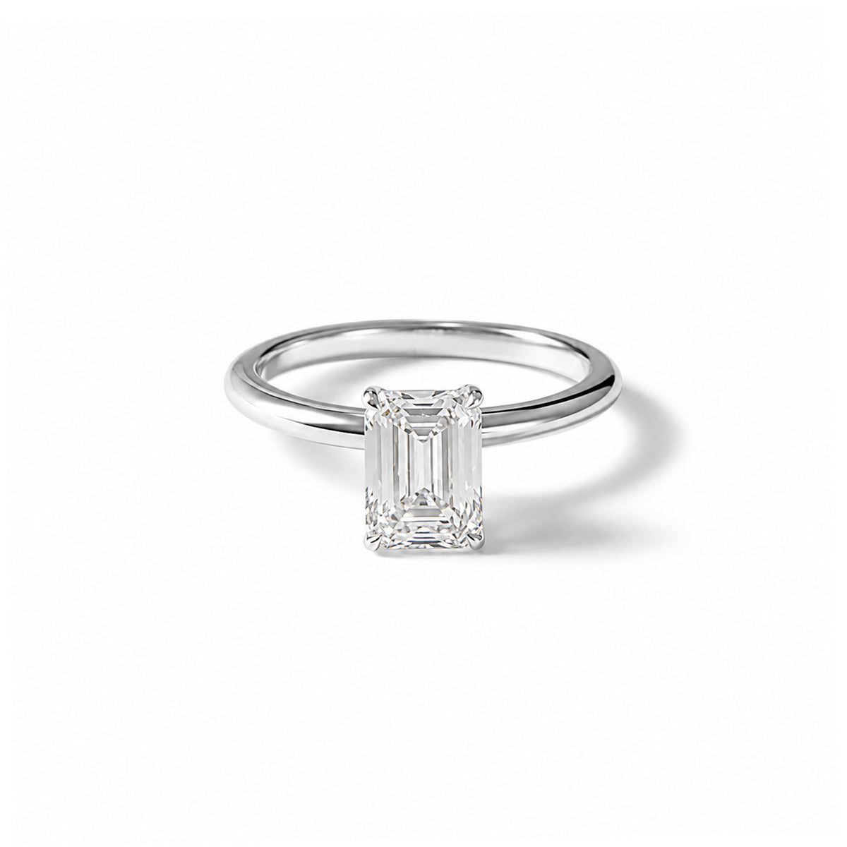 The Emerald Solitaire White