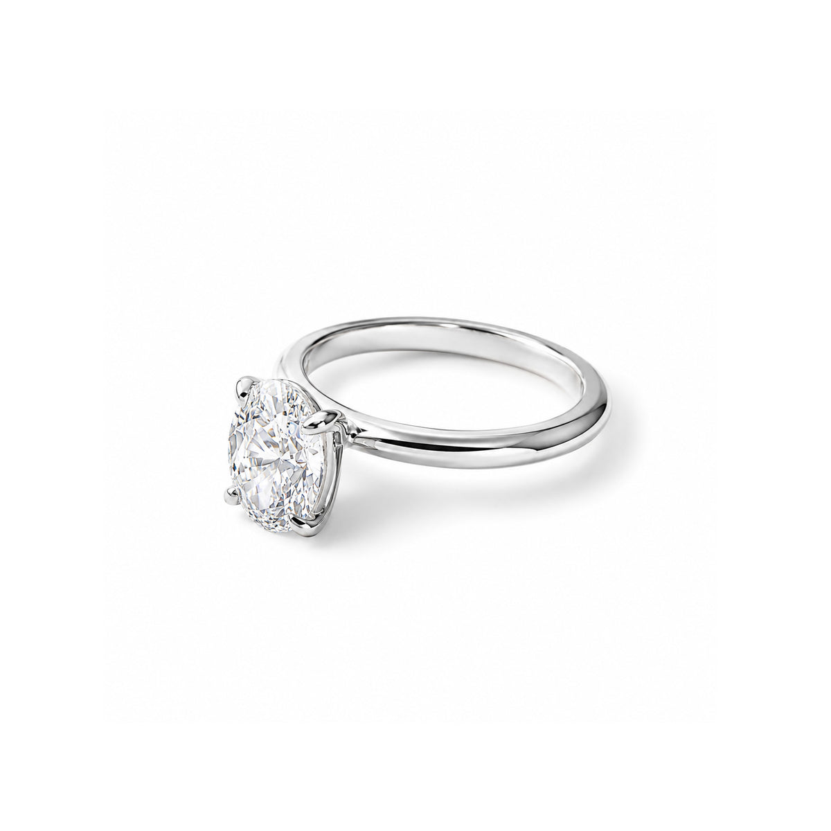 The Oval Solitaire White