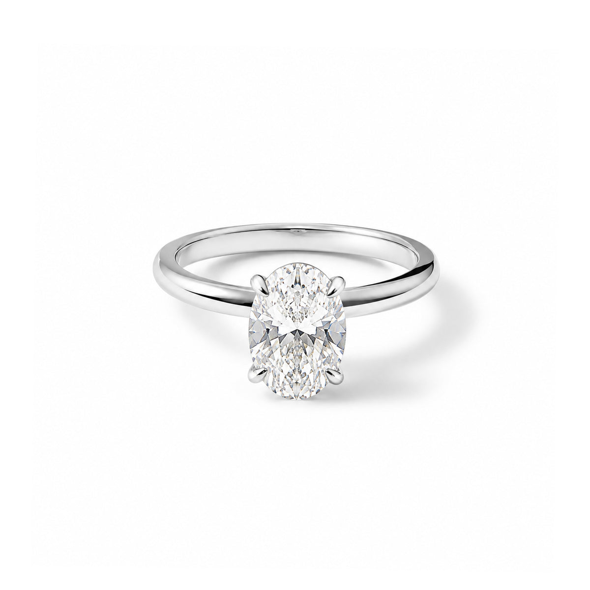 The Oval Solitaire White